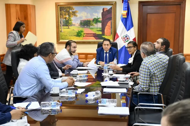 Comisiondesenadores057-1