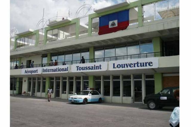 aeropuerto-haitiToussaintLouverture