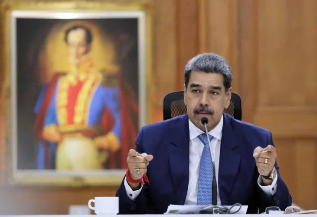 NicolasMaduro536x1050