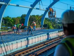 Comerciantes de Villa Mella exigen indemnización por obras del Metro