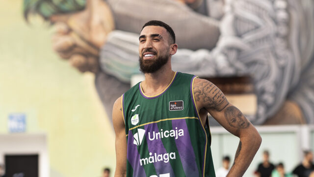 El Unicaja Baloncesto presenta a su nuevo jugador, Chris Duarte