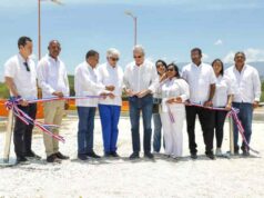 Abinader inaugura puente sobre río Penitente en Boca de Cachón uniendo comunidades históricamente aisladas