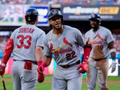 Joshua Báez jonronea en revés de los Cardenales ante los Filis