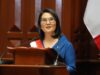 La aprobación de Keiko Fujimori en Perú cae 18 puntos en su primer mes de gestión, del 60 % al 42 %