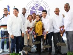 Wellington Arnaud inicia saneamiento cañada La Pava en Nizao, provincia Peravia