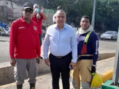 Alexis Jiménez supervisa avance en sofocamiento de incendio en Cancino Adentro