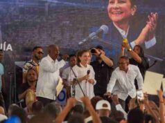 Carolina Mejía juramenta nuevos dirigentes del PRM en Bahoruco de cara a 2028