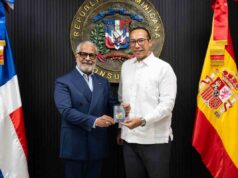 Consulado dominicano en Madrid inicia expedición del nuevo pasaporte electrónico